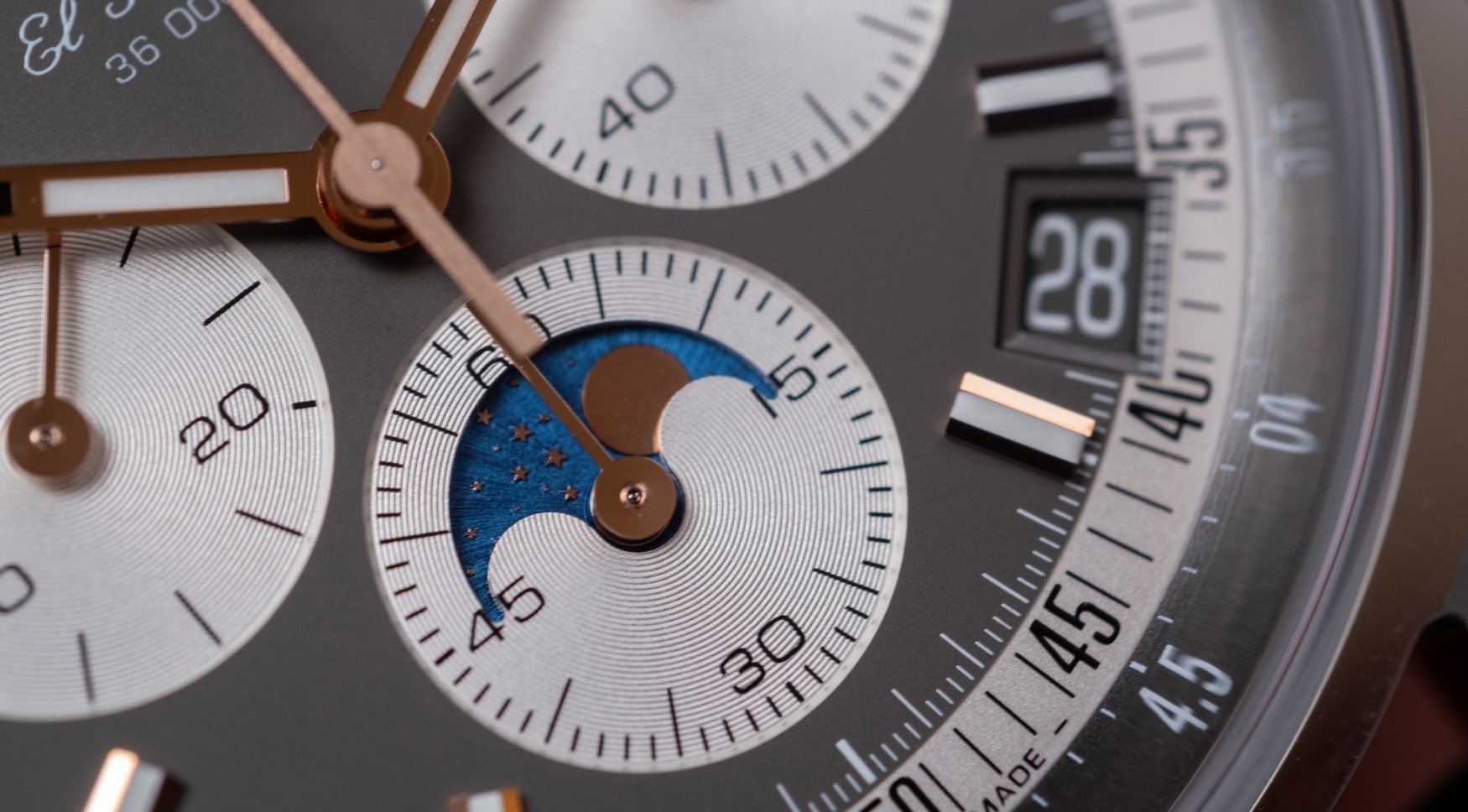 zenith chronomaster original triple calendar common complications feature