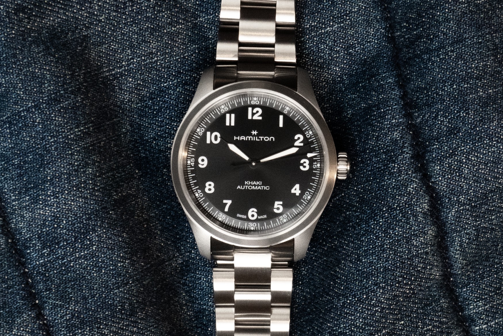 Hamilton Khaki Field Titanium Engineered Garment