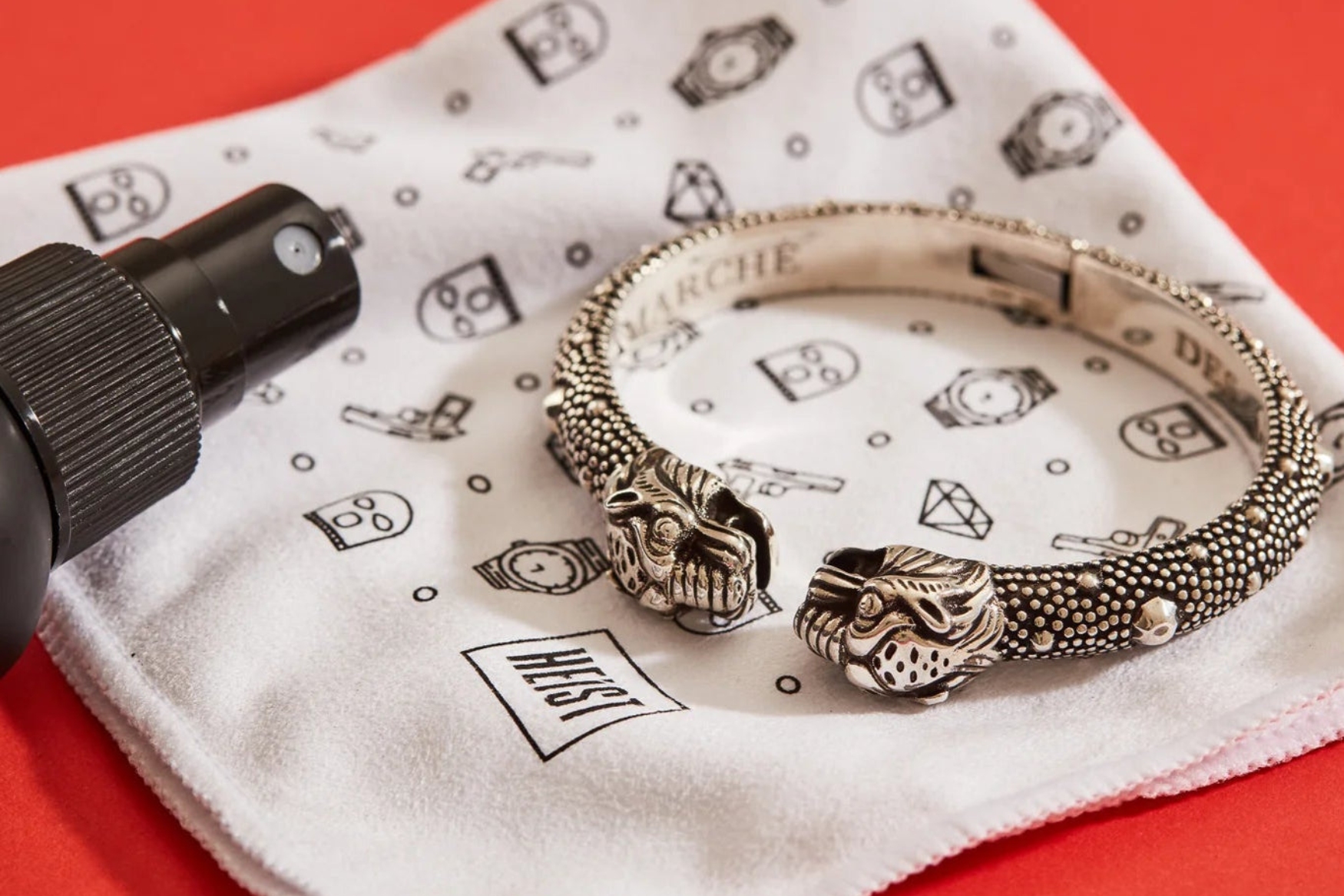 heist watch cleaner bangle