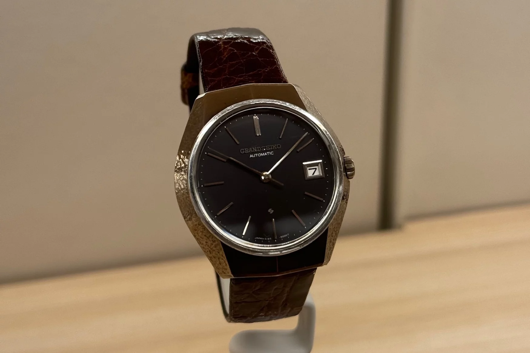 Grand Seiko V.F.A. 6185-8000 | IN DEPTH