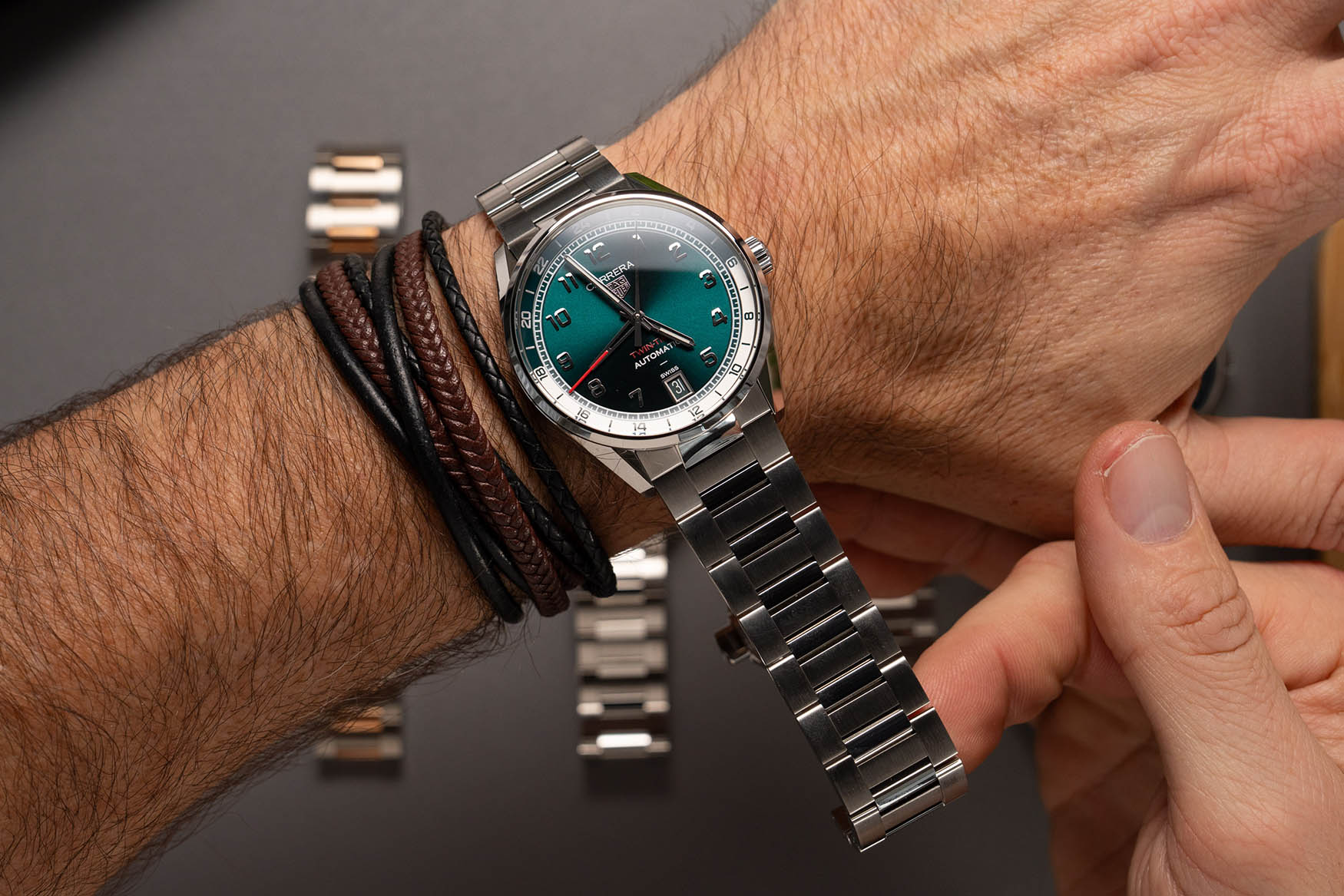 TAG Heuer Carrera Date Twin Time 1