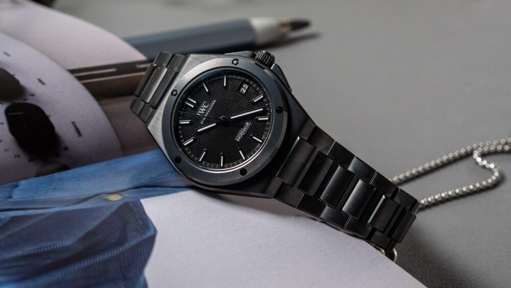 The IWC Ingenieur arrives in full ceramic for the very first time (live pics)