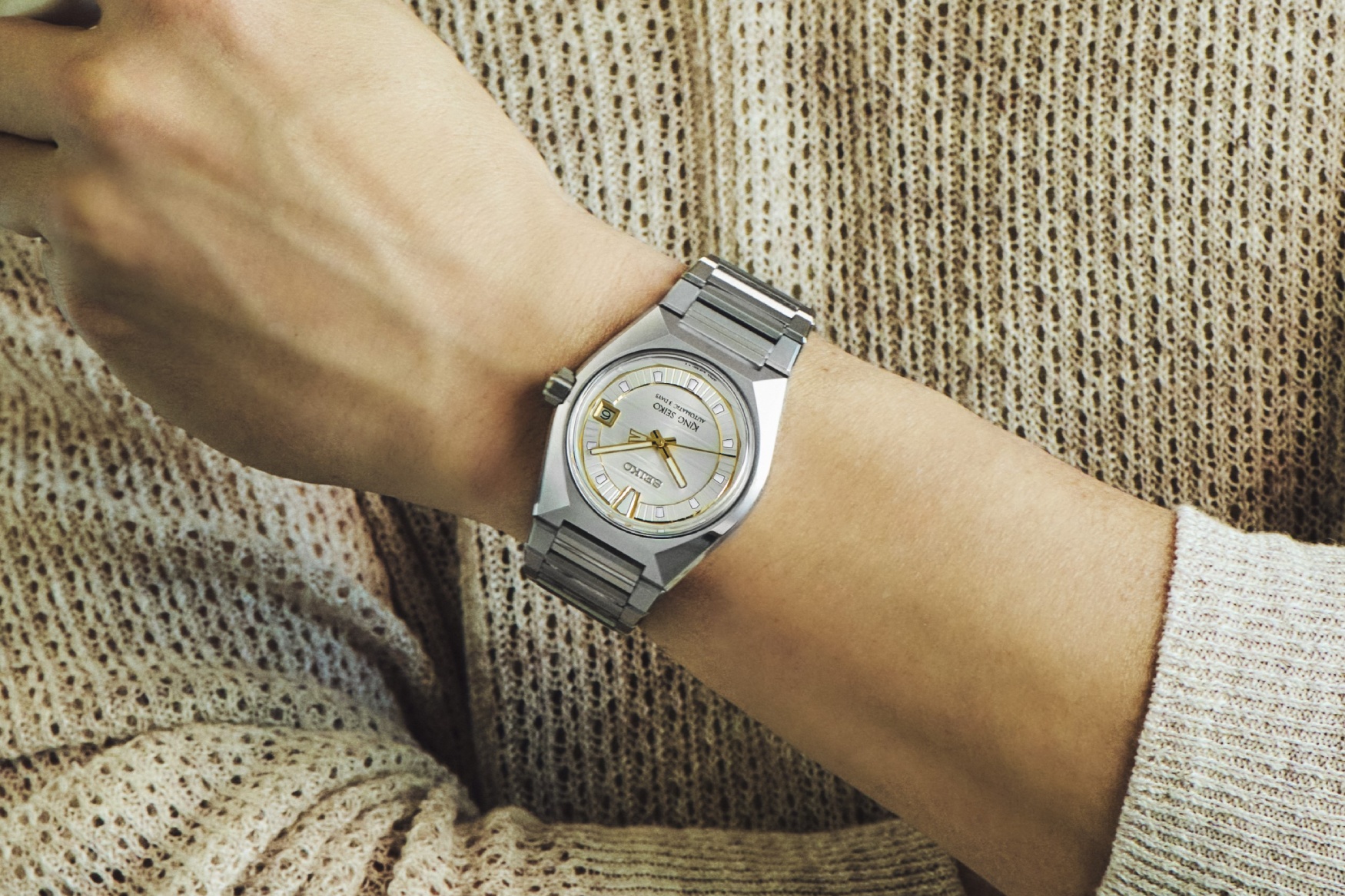 king seiko vanac SLA087 wrist