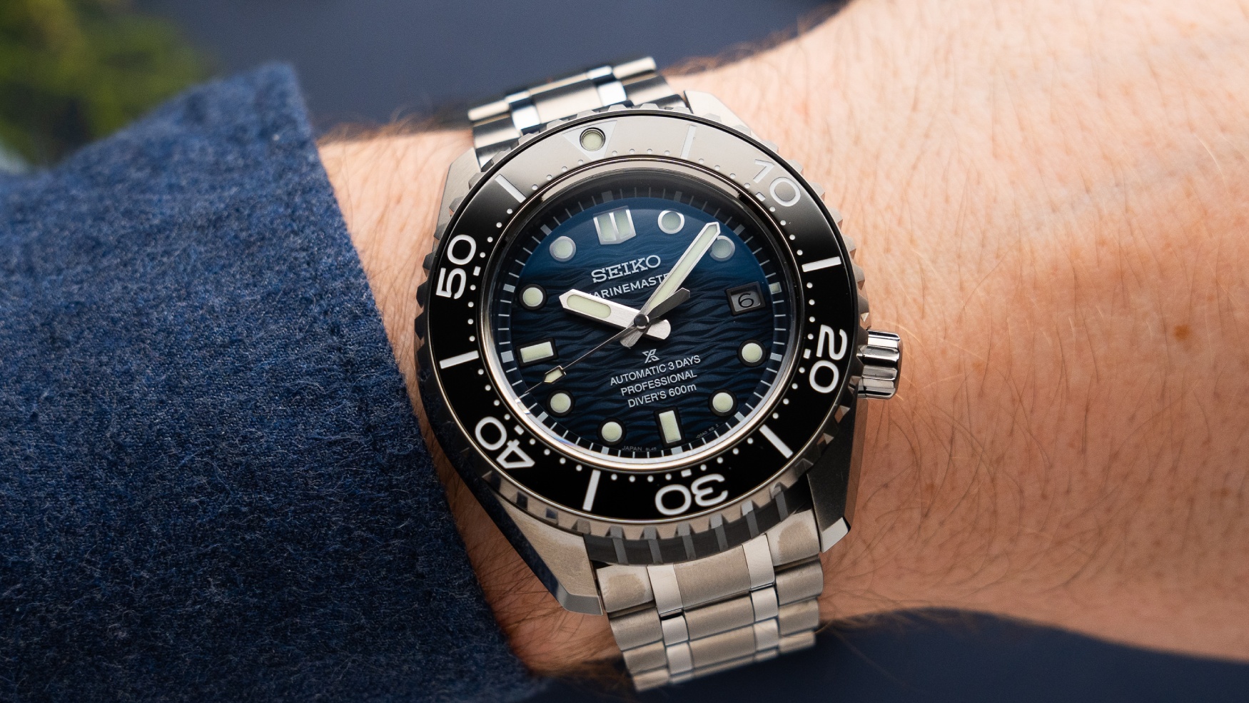 The new Seiko Marinemaster Professional SLA081 is a hardcore, GS-powered monster tributing the very first Seiko diver