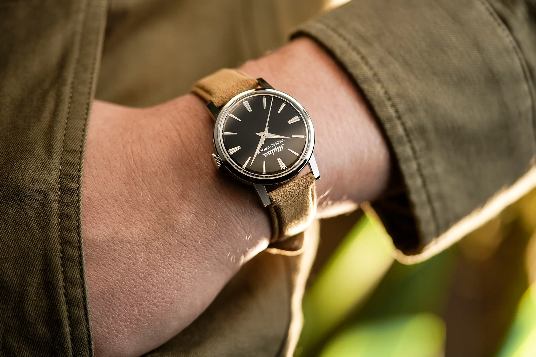 Alpina Heritage Tropic-Proof Handwinding | INTRODUCING