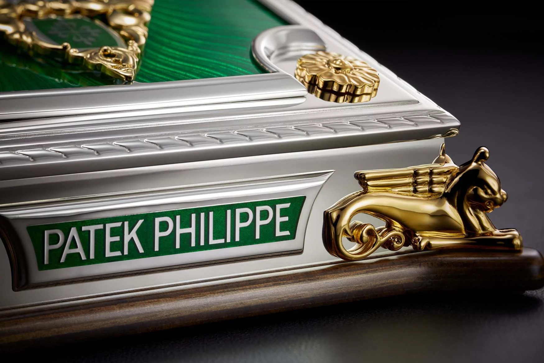 Patek Philippe Complicated Desk Clock 27000M | INTRODUCING