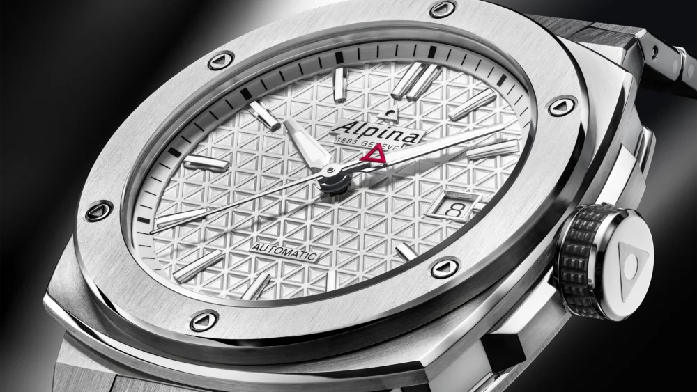 Alpina introduces its first-ever all-titanium watch, a 39mm Alpiner Extreme Automatic