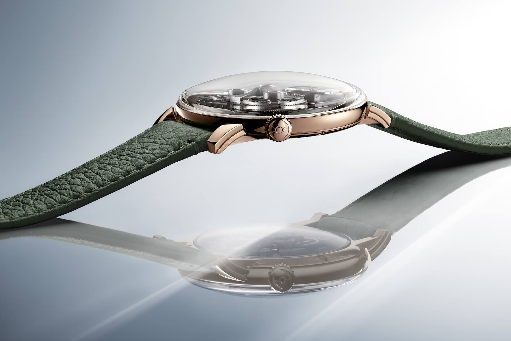 Mbandf sp One Rose Gold Lifestyle 3 hres