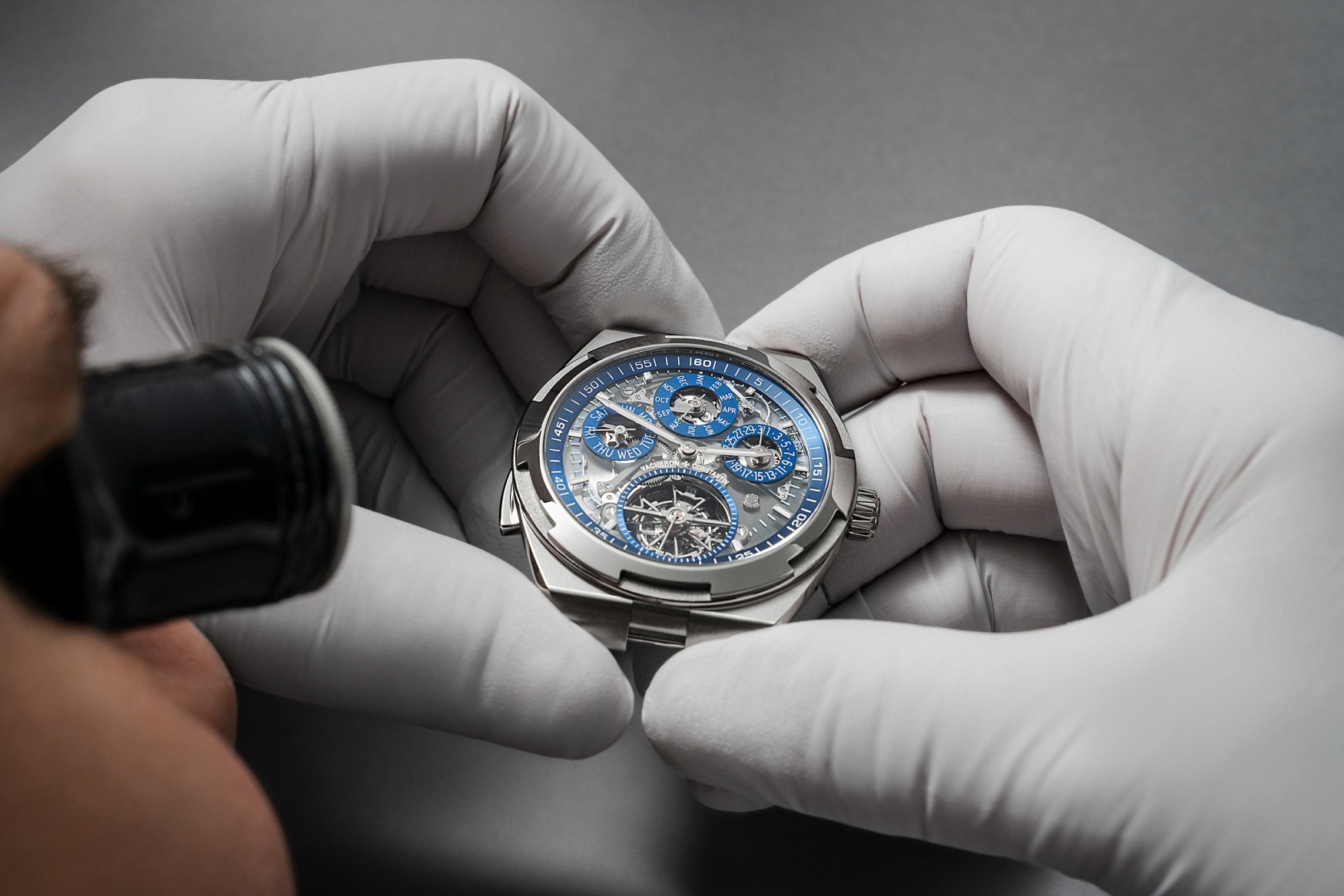 Vacheron Constantin Overseas Grand Complication Openface in hand