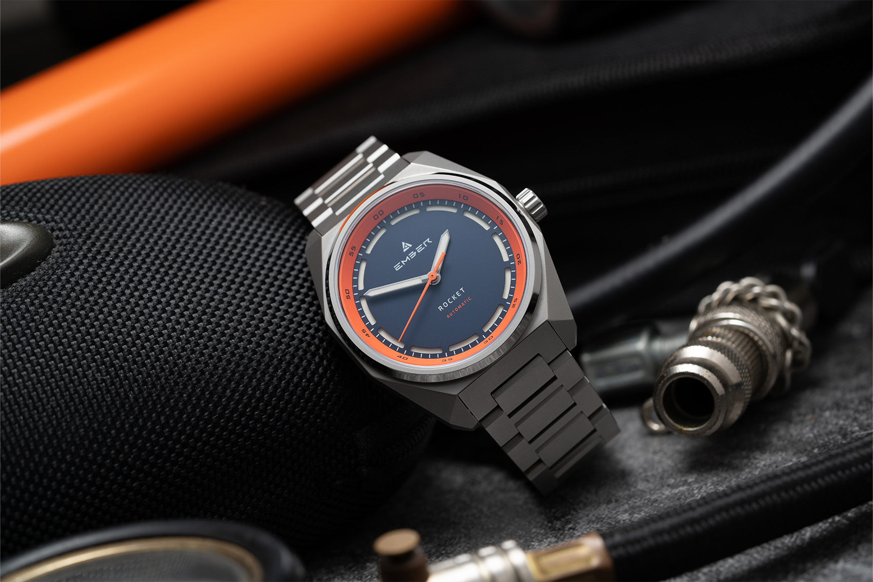 Ember Rocket Blue Orange Lifestyle 1