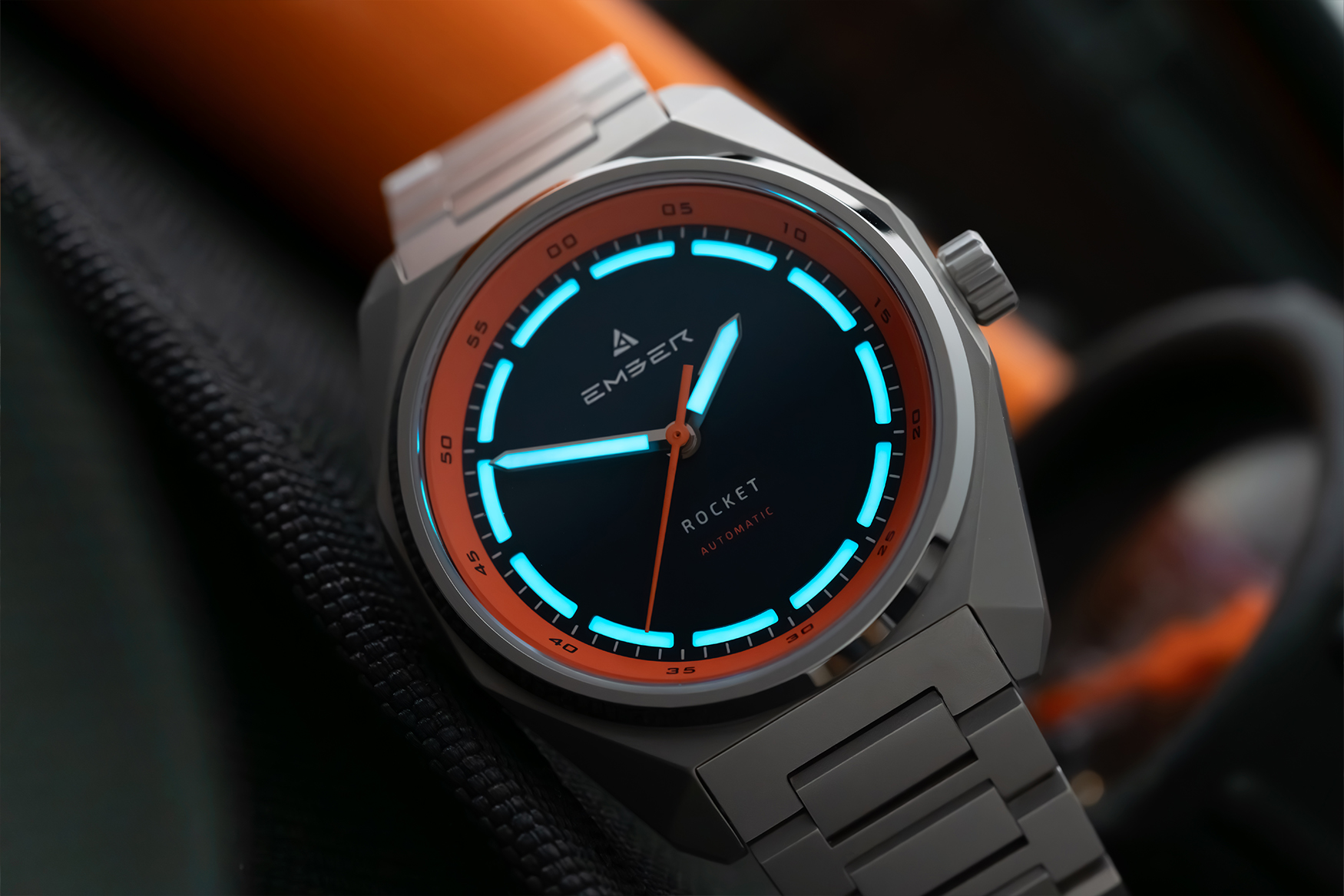 Ember Rocket Blue Orange Room