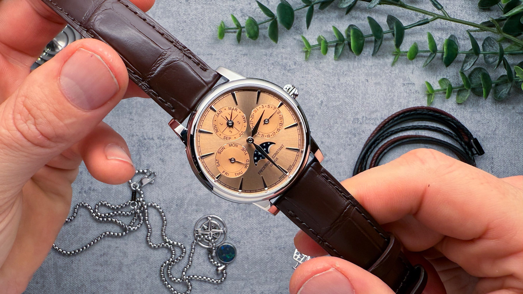 Frederique Constant has a 40mm salmon dial perpetual calendar for under US$10k?!