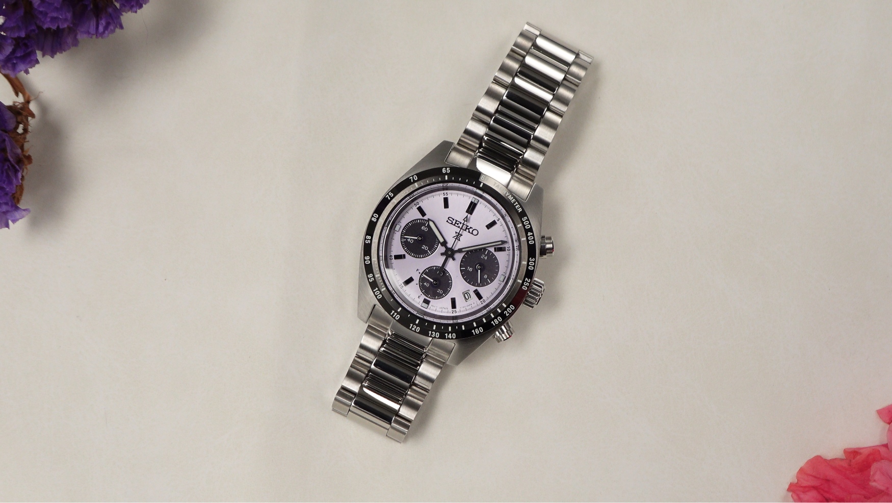 seiko prospex speedtimer solar ssc995 1
