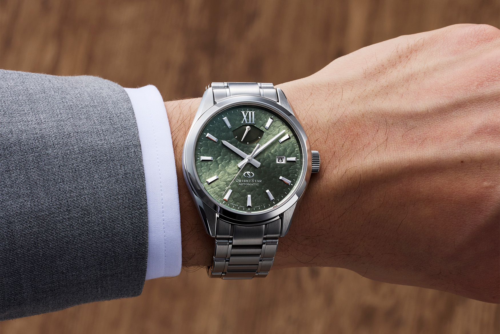Orient Star M34 F8 dated green list shot
