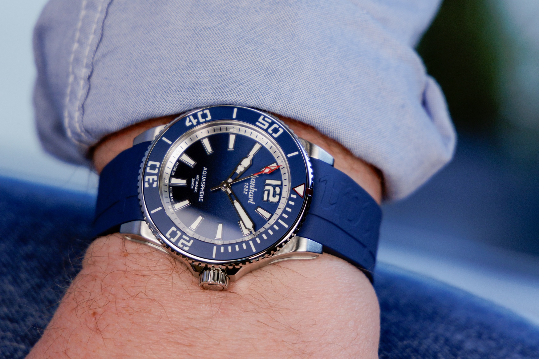hanhart aquasphere ocean fade wrist 2