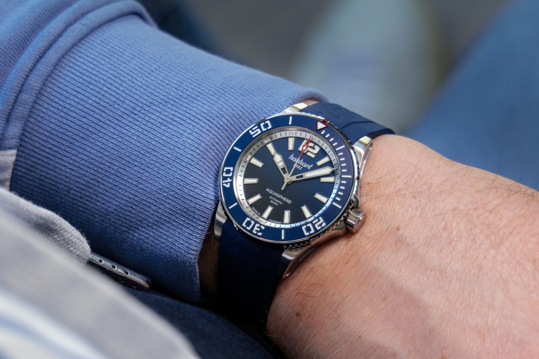 hanhart aquasphere ocean fade wrist
