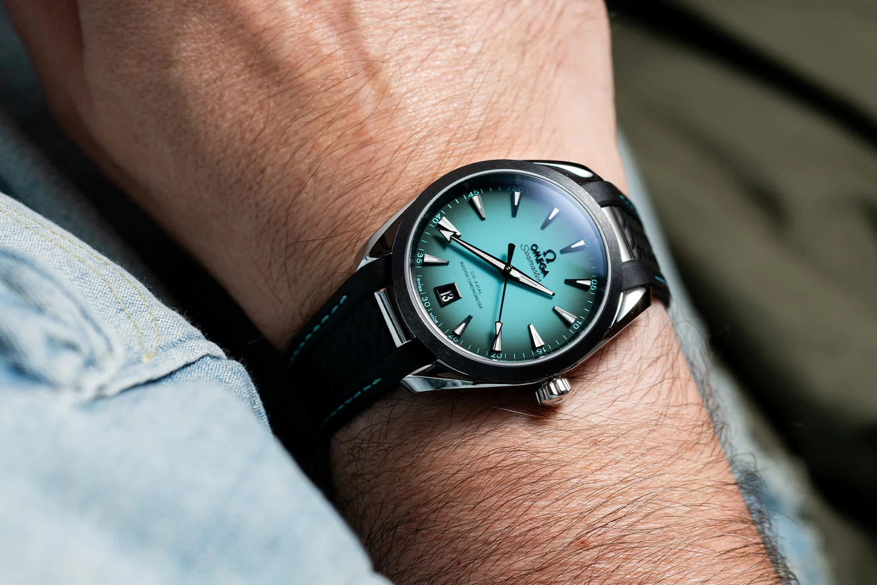 omega-aqua-terra-turqouise-36mm-wristshot.jpg.webp