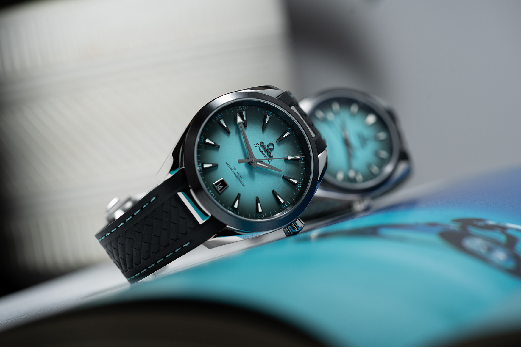 Omega Aqua Terra Turqouise 41mm layout