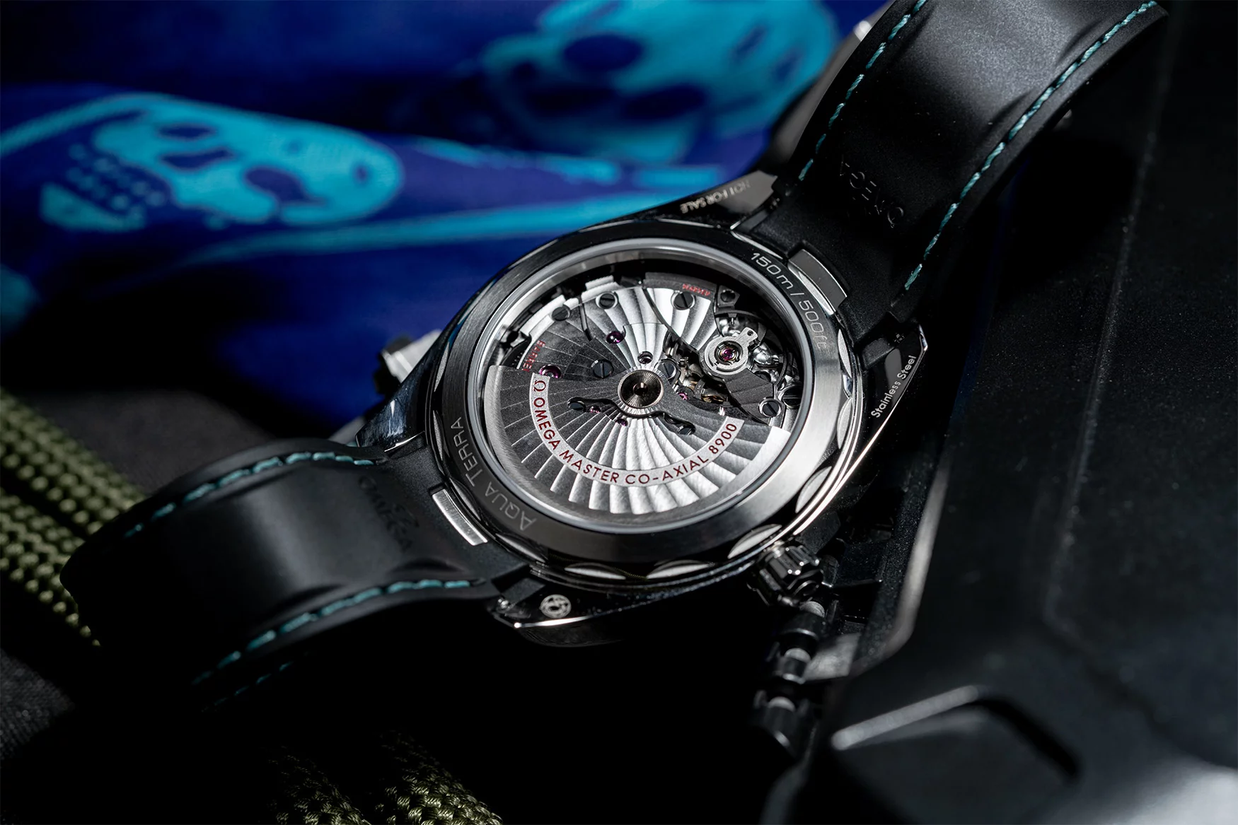 omega-aqua-terra-turqouise-41mm-movement.jpg.webp