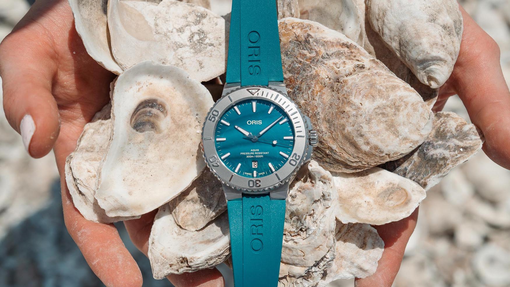 Oris Aquis Date New York Harbor Limited Edition II 15