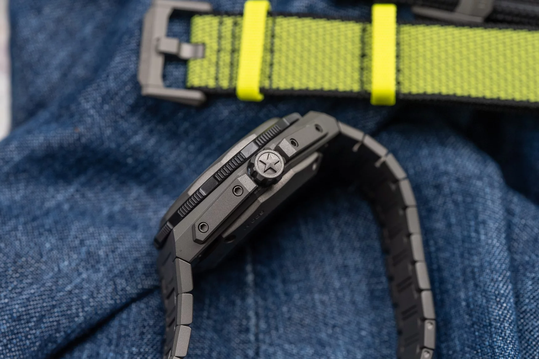 Zenith Defy Extreme Diver Shadow | HANDS ON