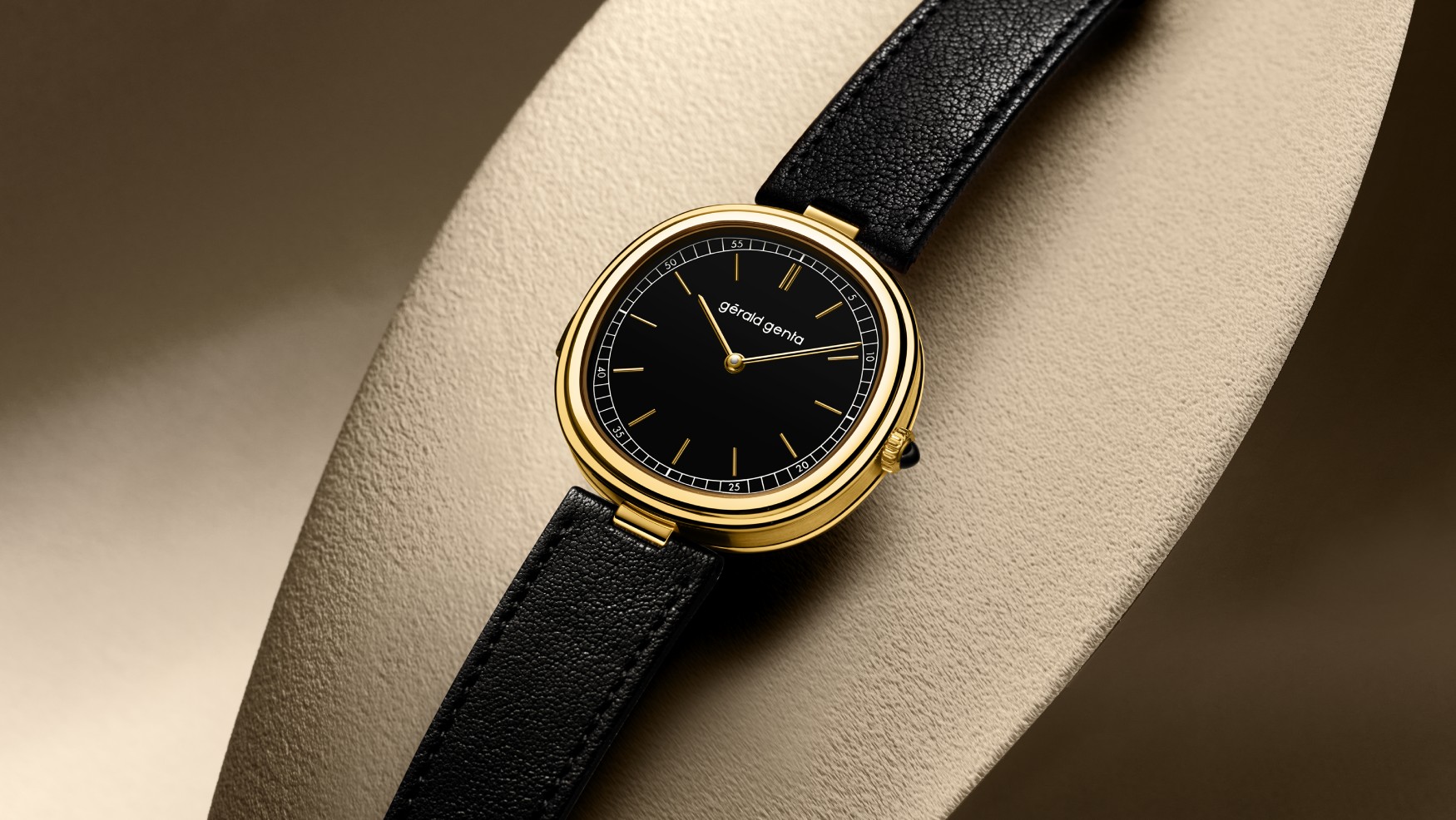 The Gérald Genta brand welcomes back complication with the new Minute Repeater, and it’s painfully beautiful