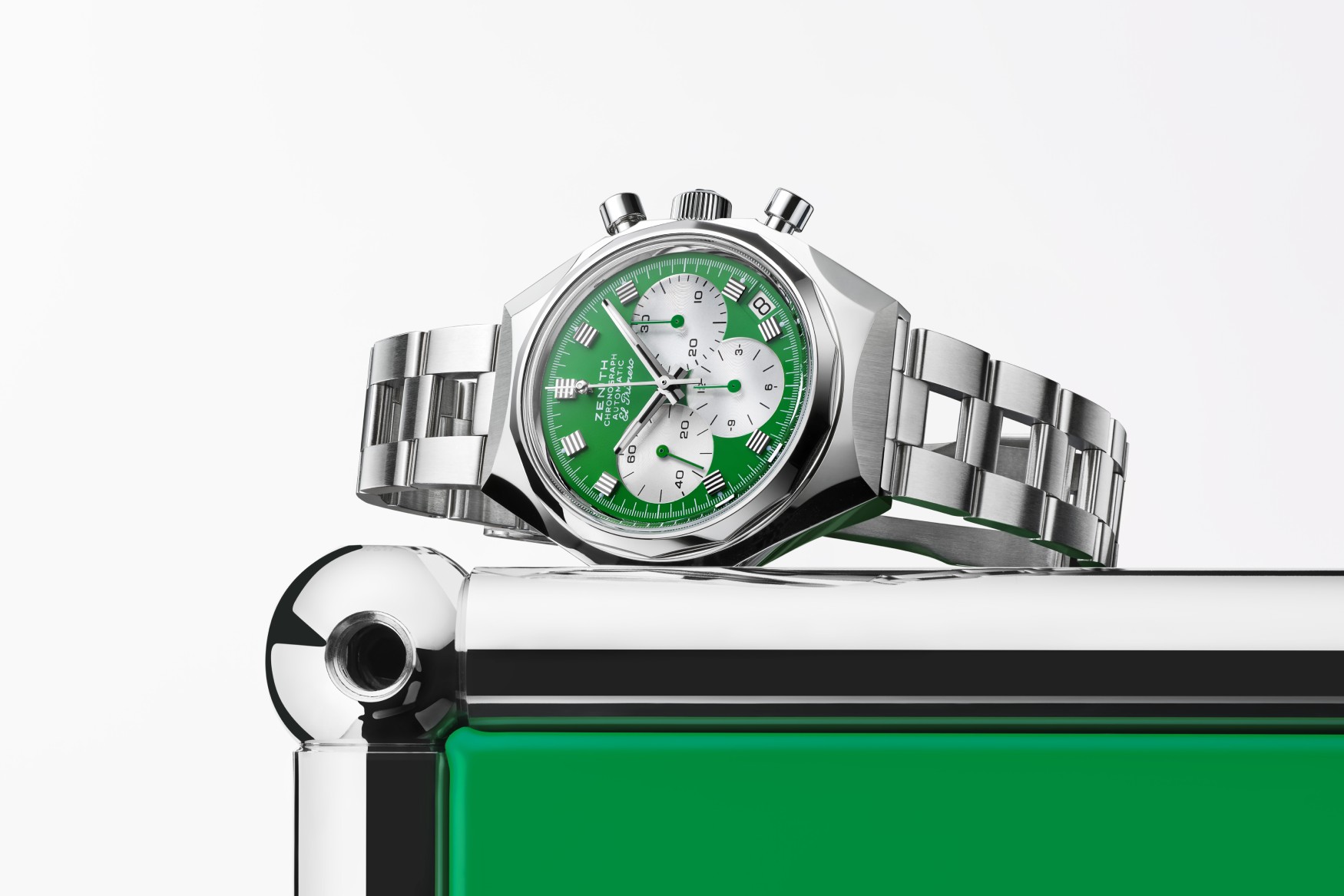 Zenith ignores Chronograph USM Green