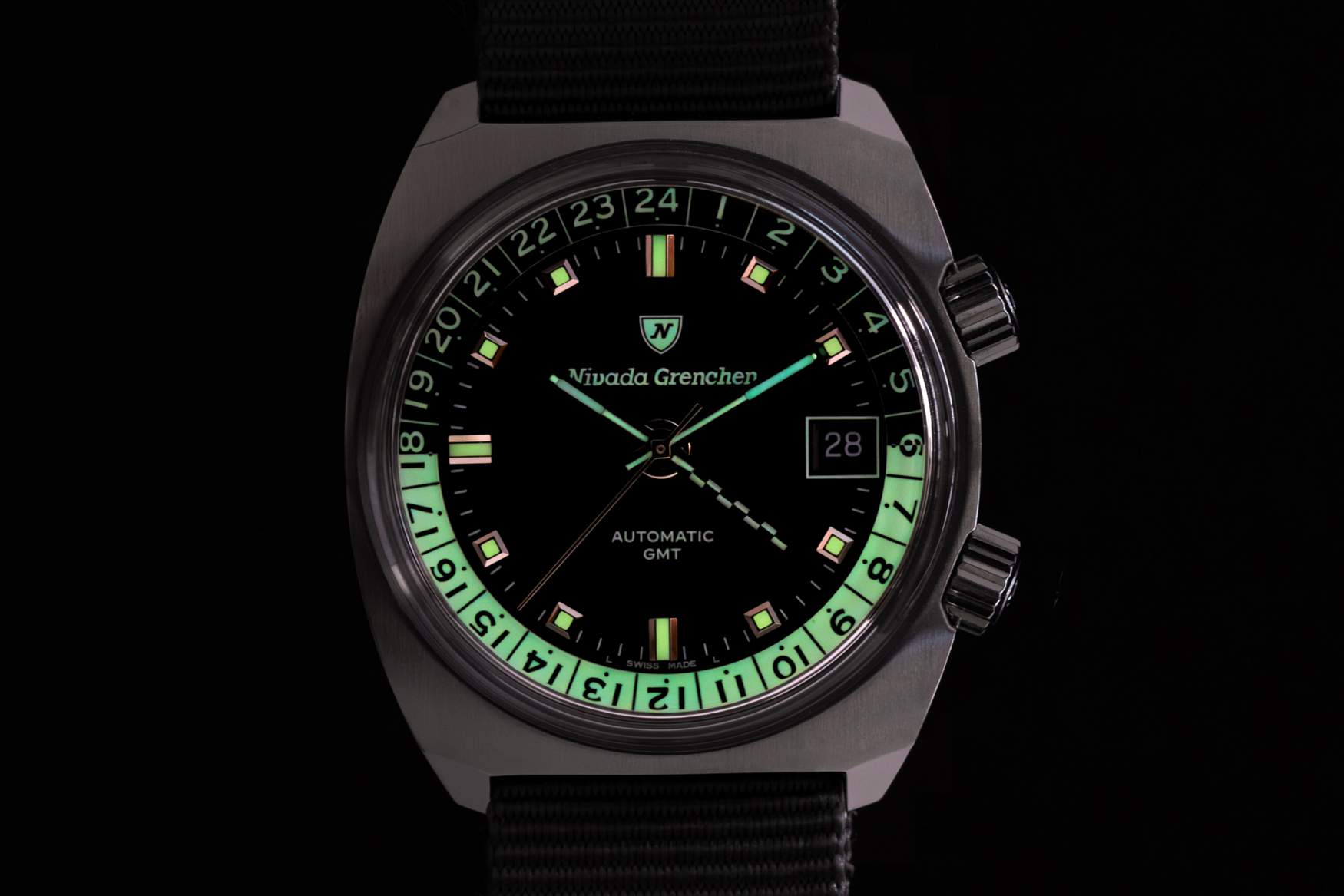 Nivada Grenchen Antarctic Gmt Hodinkee Lume Shot
