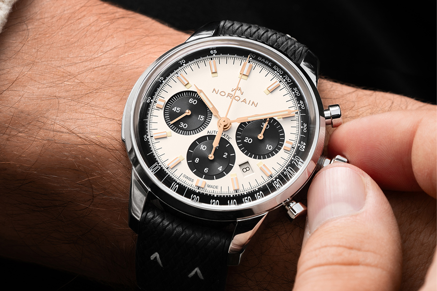Norqain Freedom 60 43mm Off-White Dial Front 1