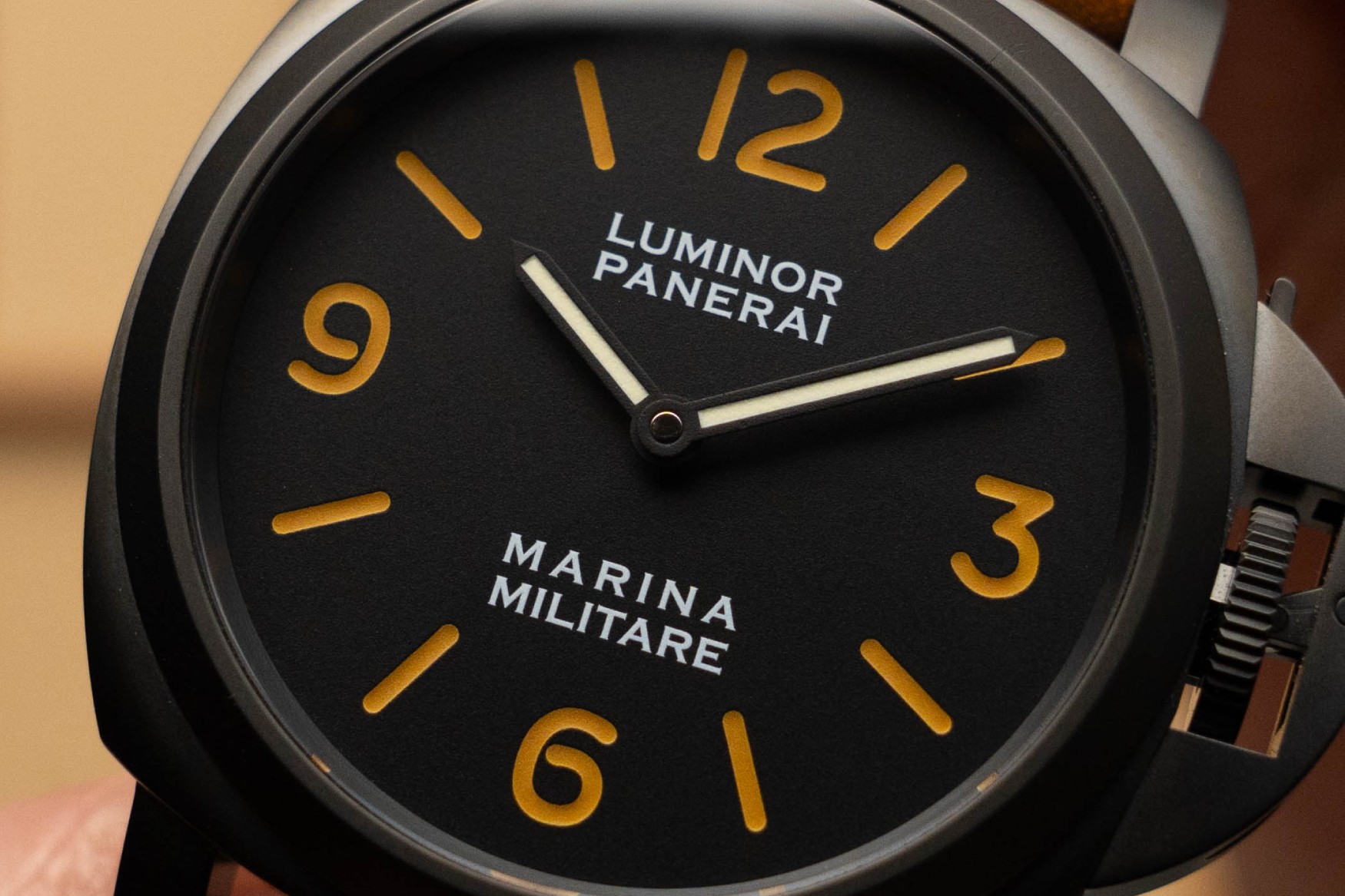 Panerai Luminor Marina Militare PAM05218 dial