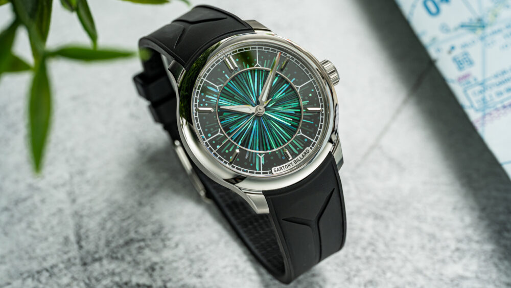 Sartory Billard brings ravishing Japanese raden to the SB04‑E Small Bang