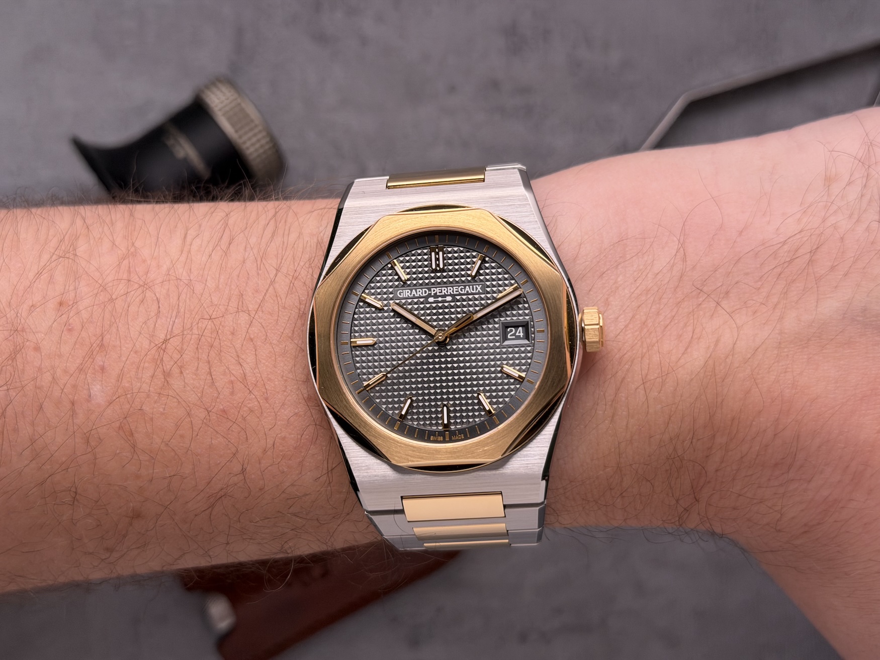 Girard Perregaux Laureato FIFTY 5