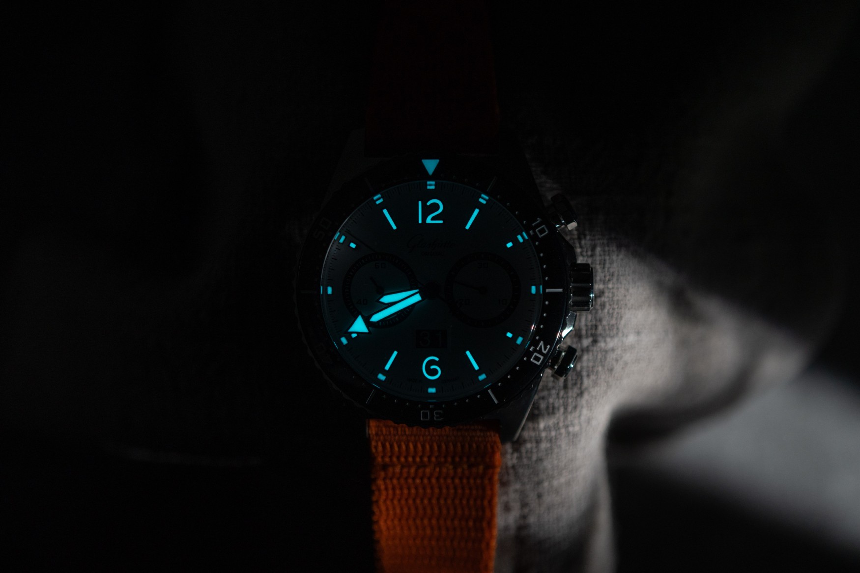 Glashutte Original SeaQ Chronograph Silver Screen lume