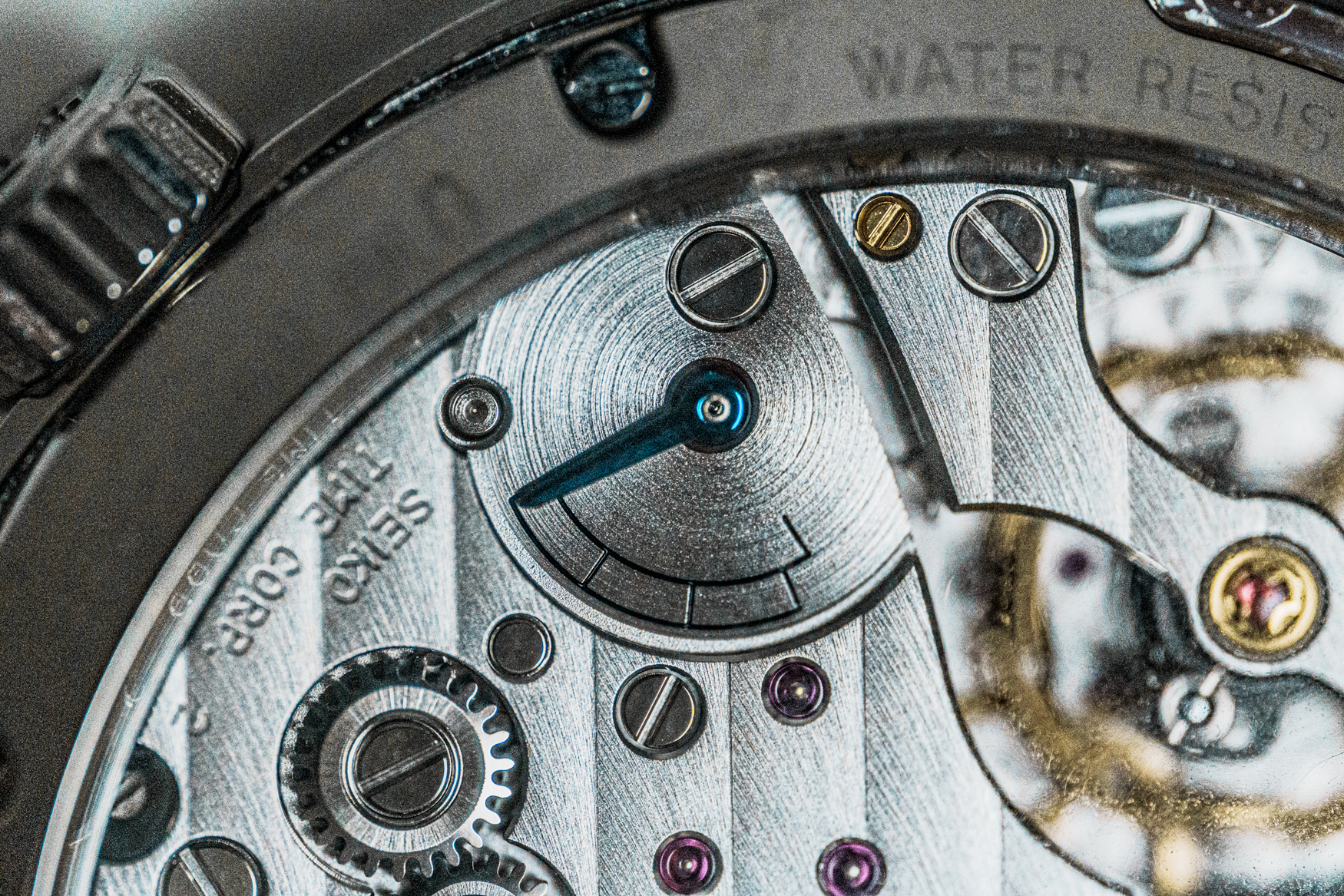 Vỏ mặt sau của Grand Seiko Evolution 9 SLGW007 2