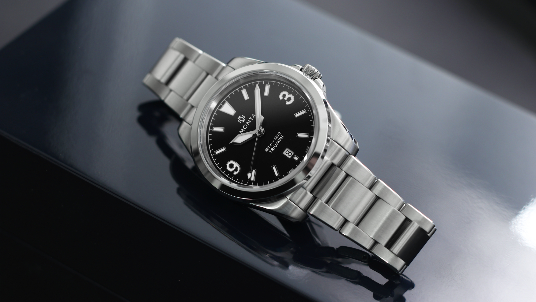 Monta celebrates its ongoing success with a re-designed Triumph model