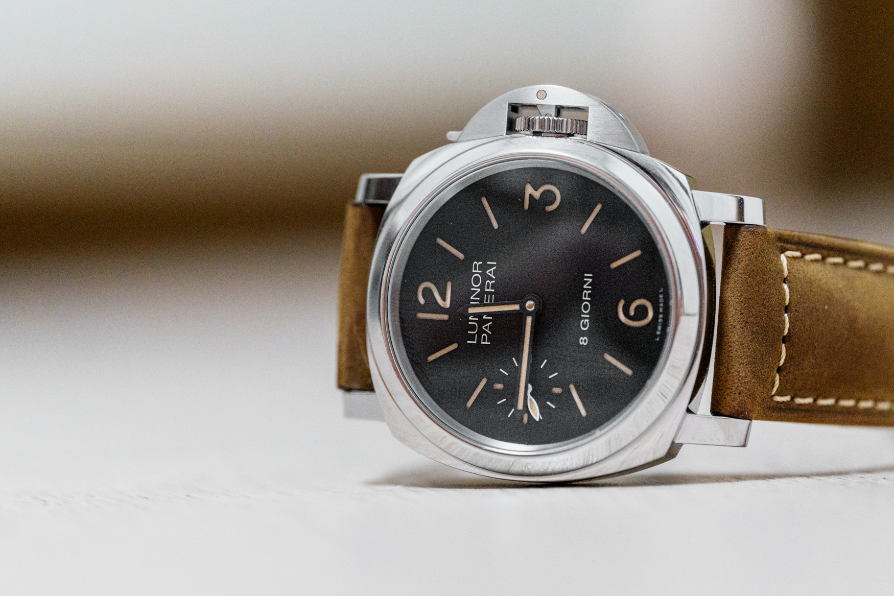 Panerai Luminor 8 Giorni PAM00915 Lifestyle 3