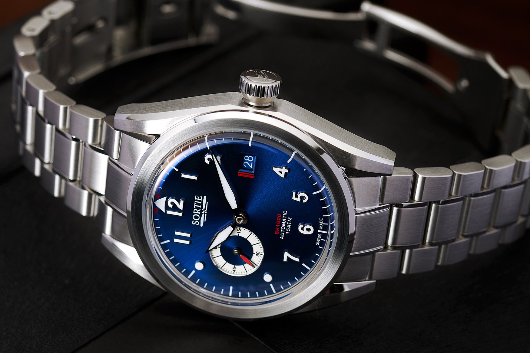 Vòng đeo tay Sortie BH1000 mặt số màu xanh