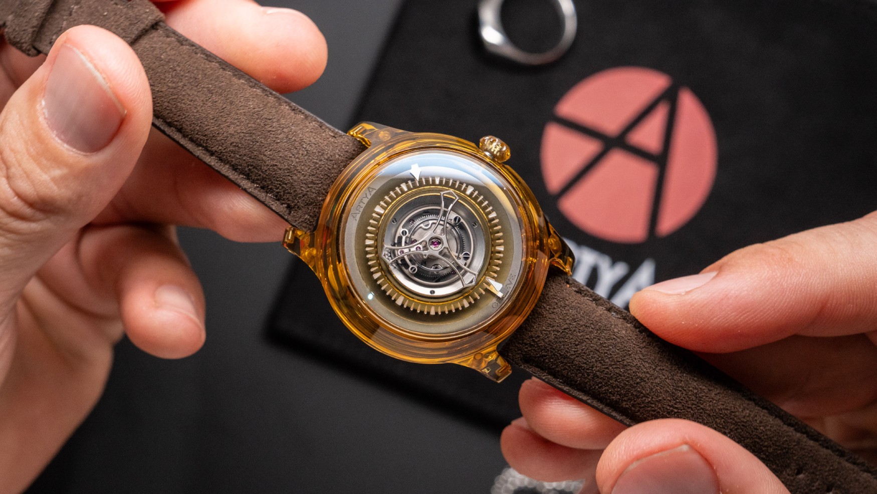 ArtyA Purity Wavy Central Tourbillon | HANDS ON