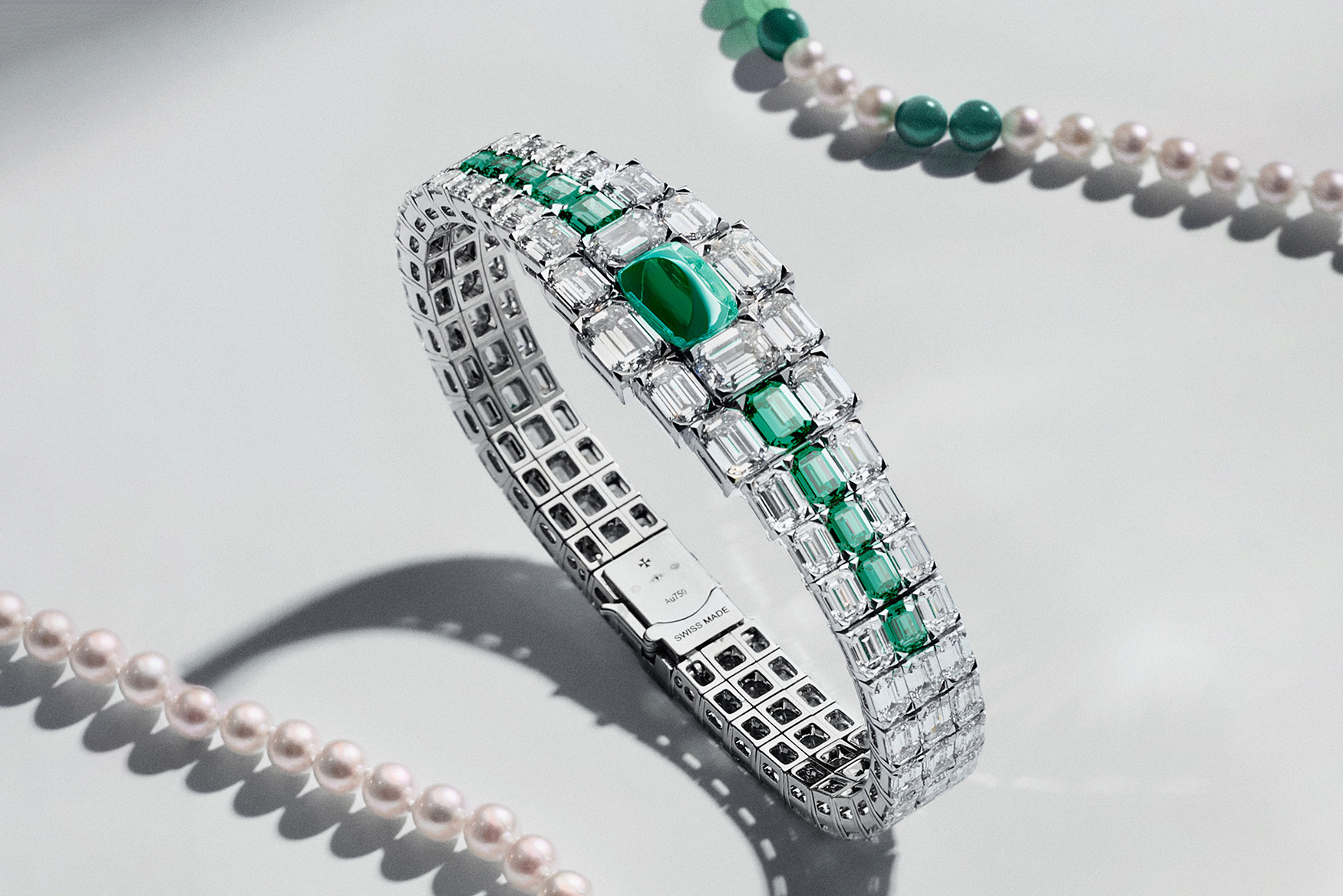 GrandLadyKalla 1208J StillLife Emeraude 4x5 Crop tif