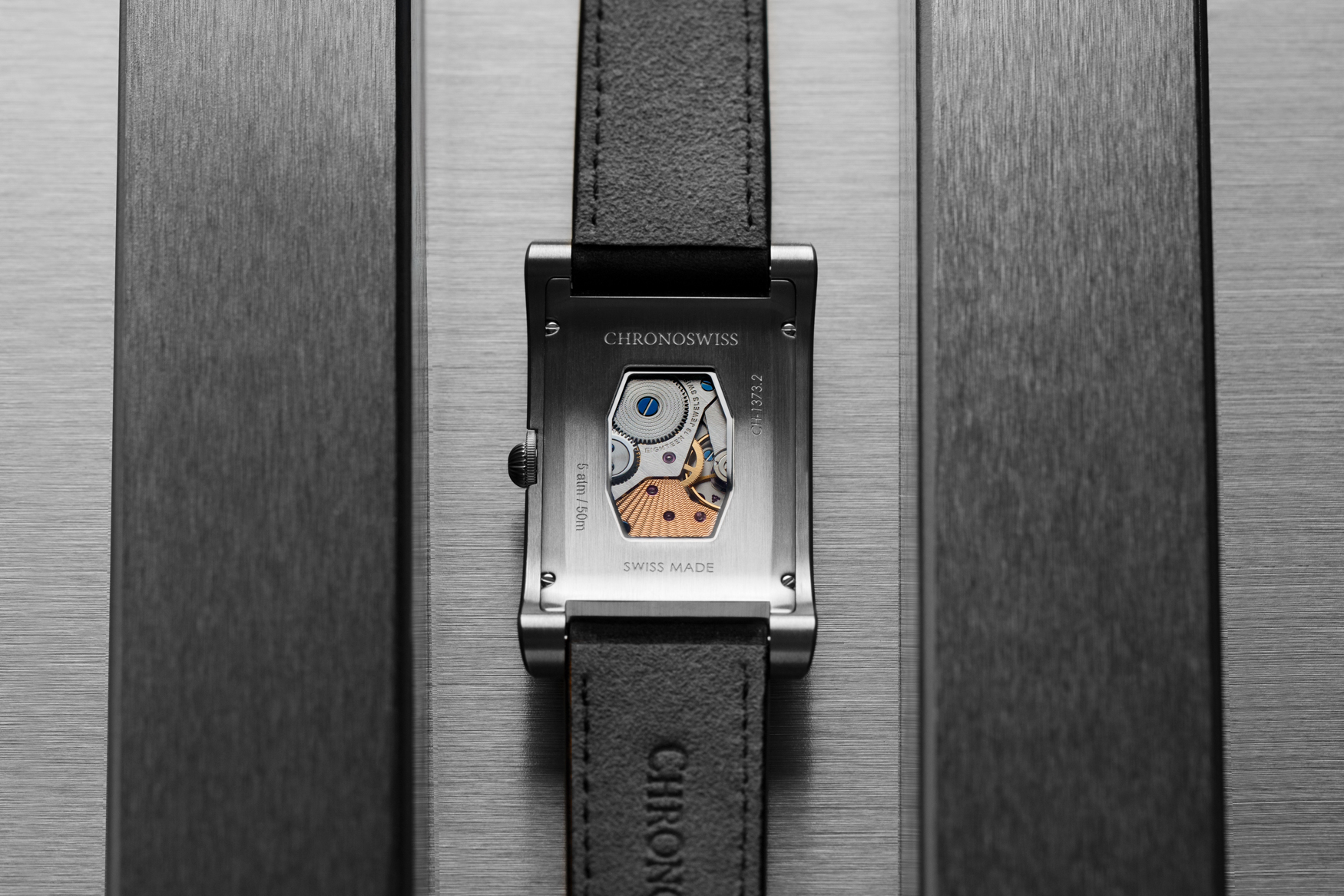 Mặt sau của Chronoswiss Neo Nigiteur 3