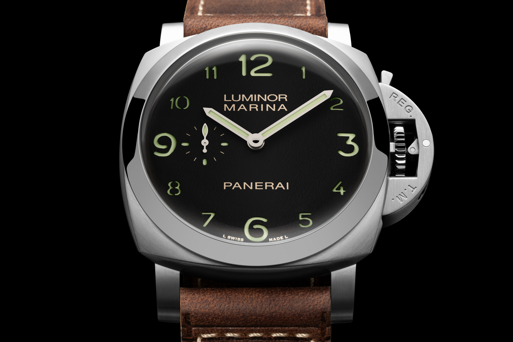 Panerai Luminor Marina PAM01759 Profile