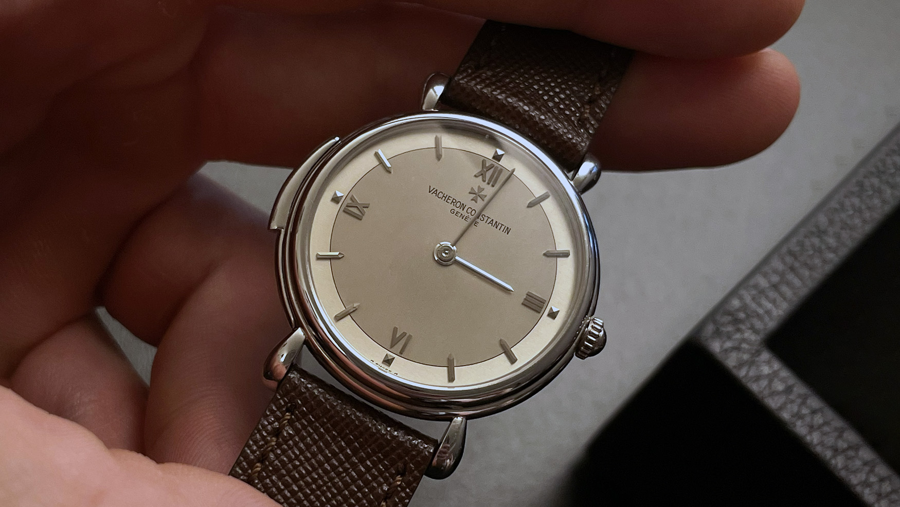 Báo cáo của Pietro từ các cuộc đấu giá tháng 11 năm 2025 ở Geneva: từ những người phá kỷ lục đến những viên ngọc ẩn