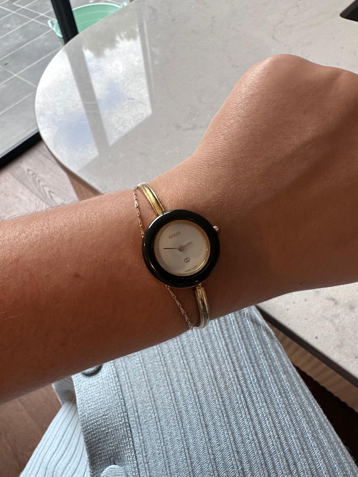 gucci chơi đồ cổ