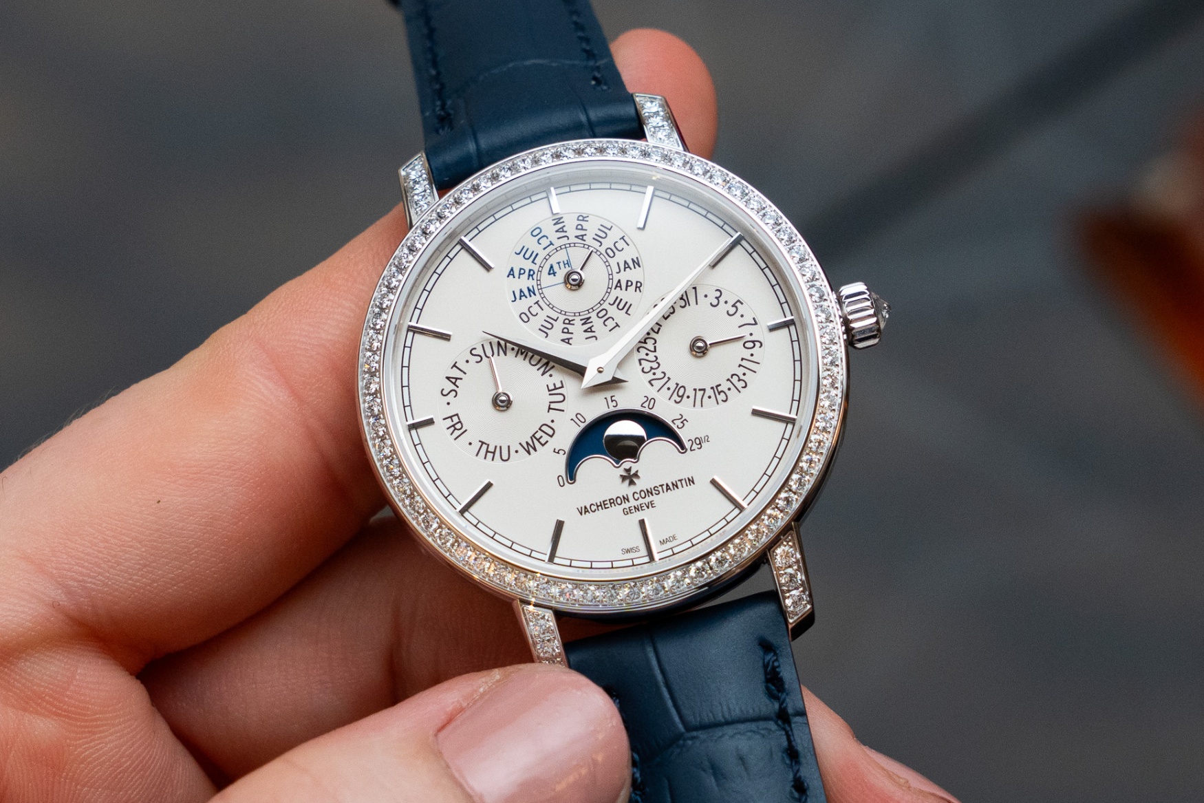 Vacheron Constantin Traditionnelle Perpetual Calendar Ultra Thin gemset dial