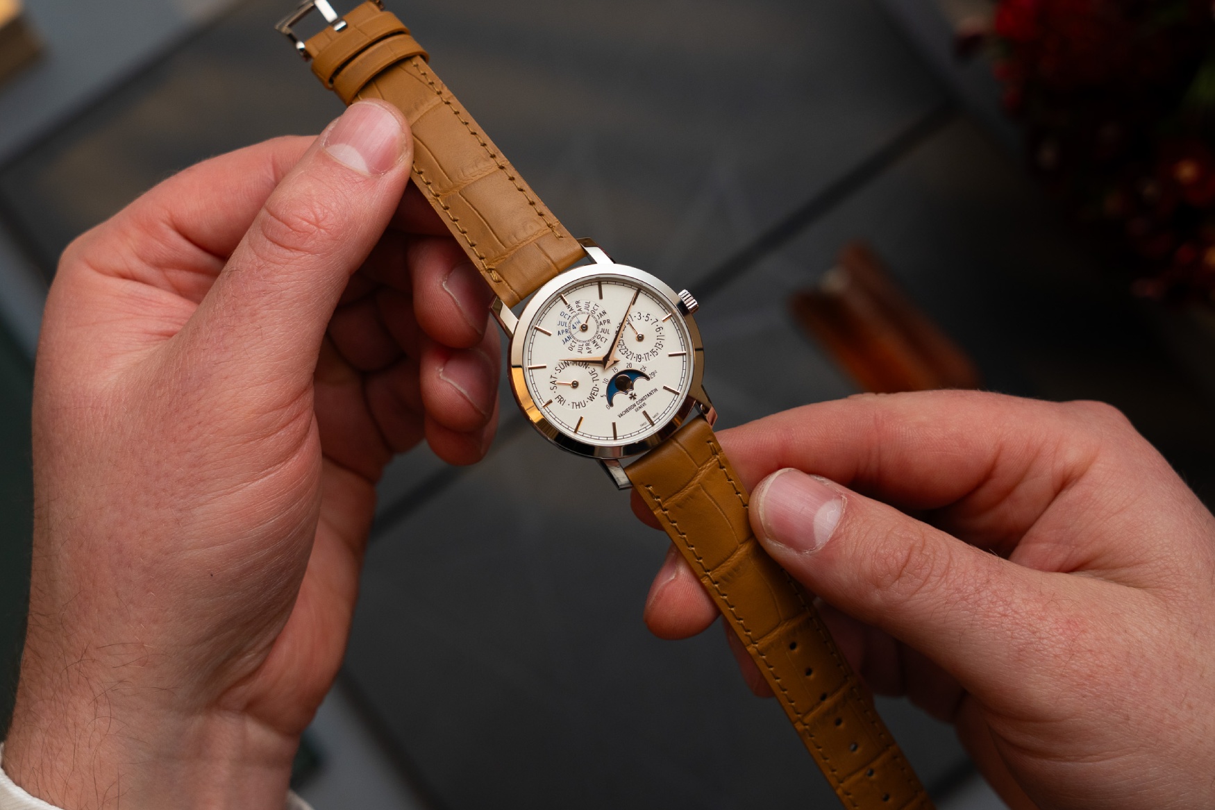 Vacheron Constantin Traditionnelle Perpetual Calendar Ultra Thin white gold in hand