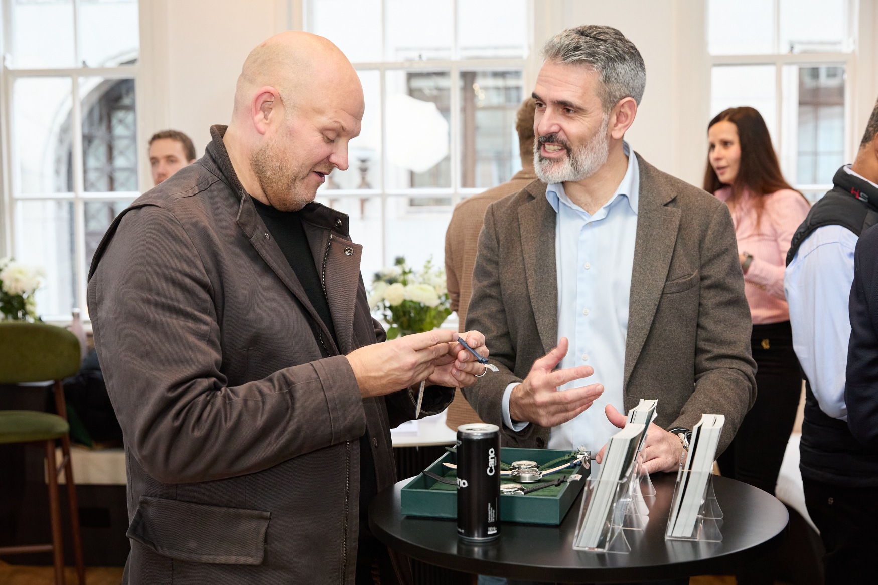 british watchmakers weekender 2 8