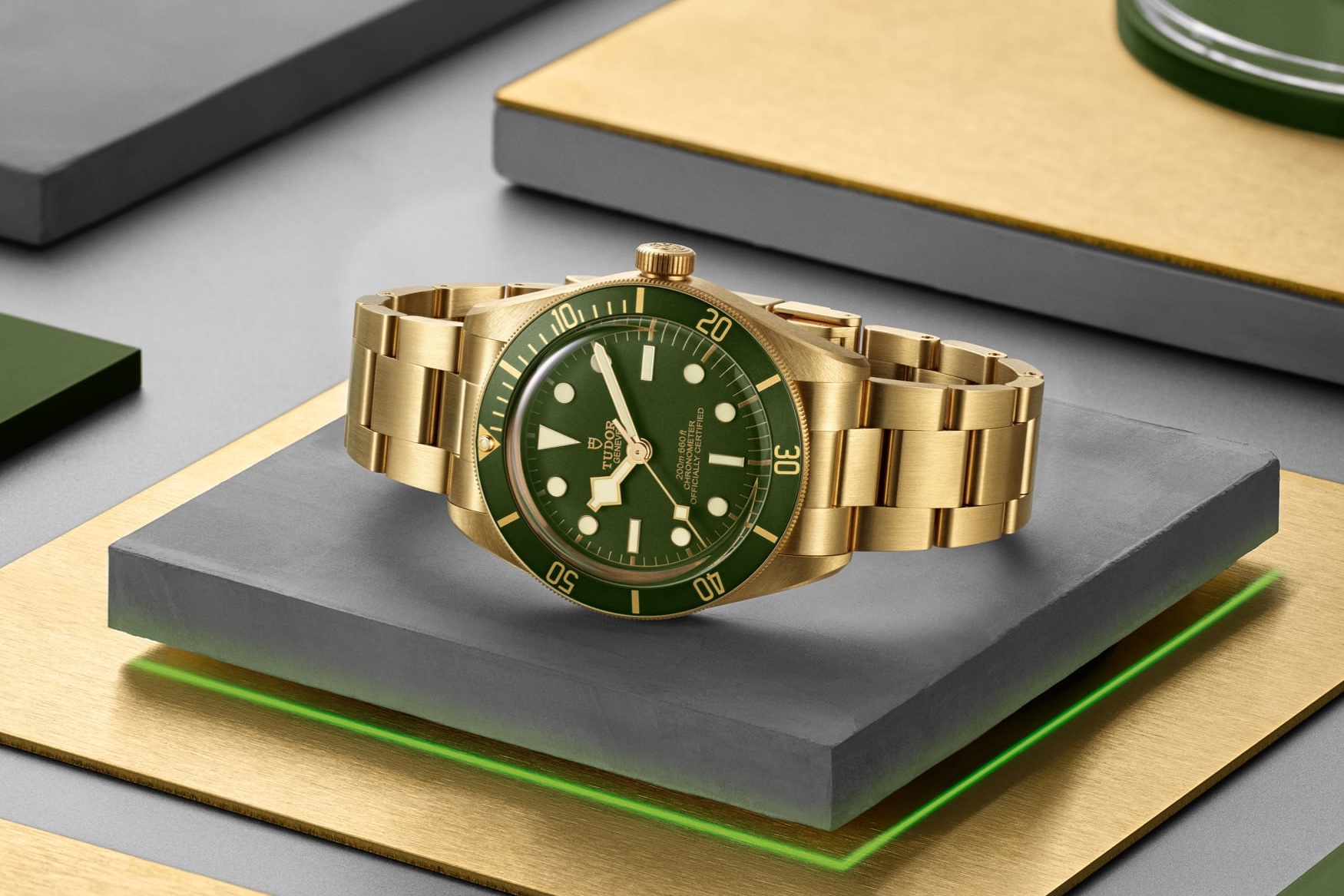 تيودور بلاك باي 58 ذهب كامل