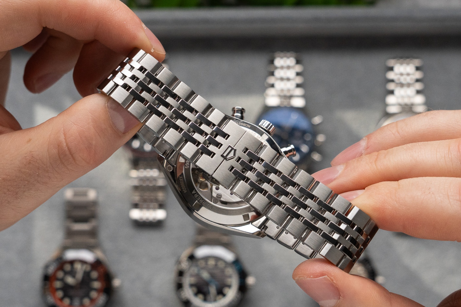 TAG Heuer Carrera Chronograph Glassbox 41mm bracelet