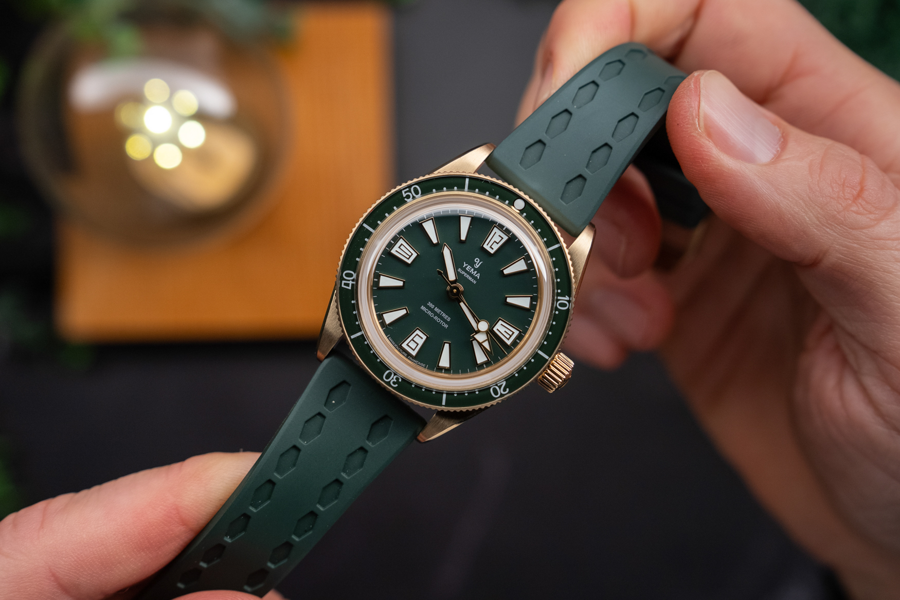 ييما سكين دايفر سليم برونزي أخضر