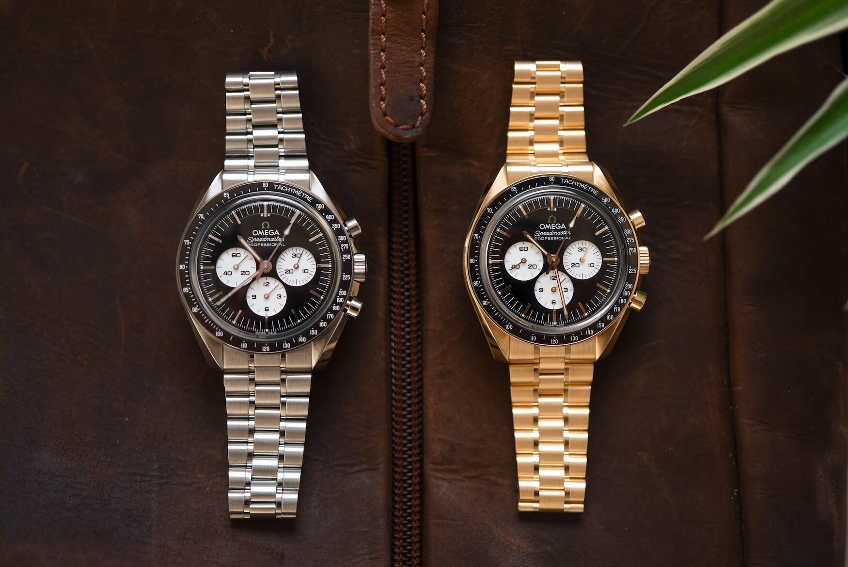 omega speedmaster moonwatch professional black and white 2026 20